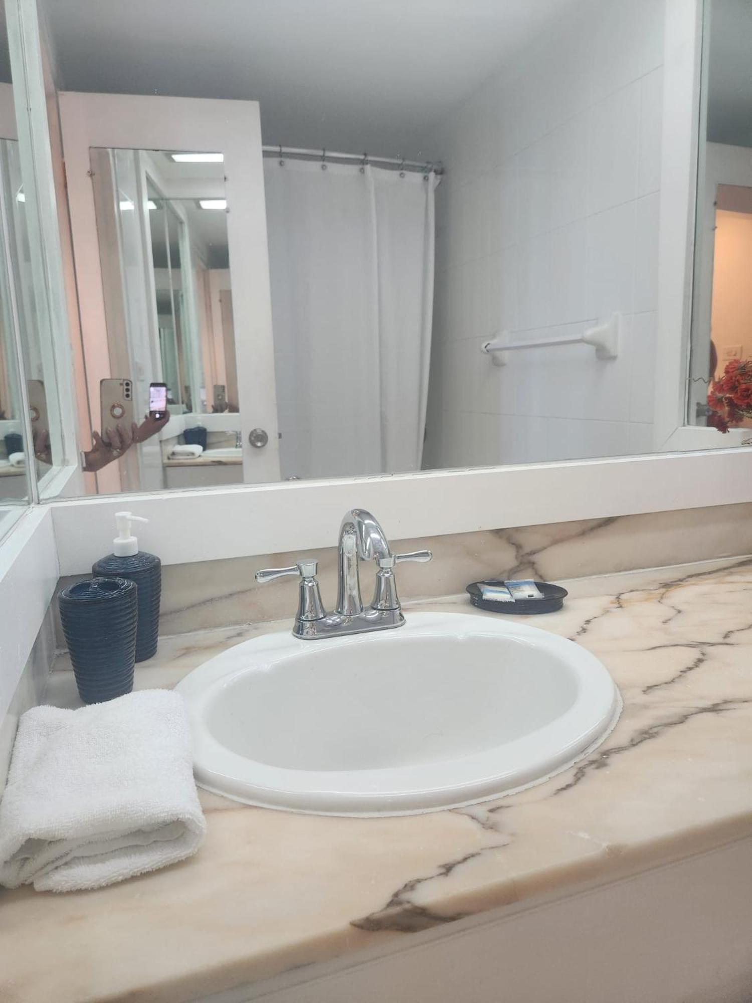L&D Vacations Rentals Miami Beach Eksteriør billede